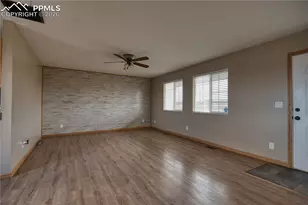 62 9th Ave, Penrose, CO 81240 - Photo 10