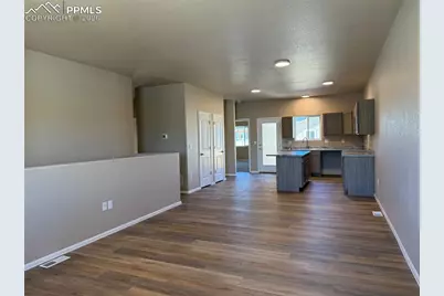 5217 Gannet Lane, Pueblo, CO 81008 - Photo 4