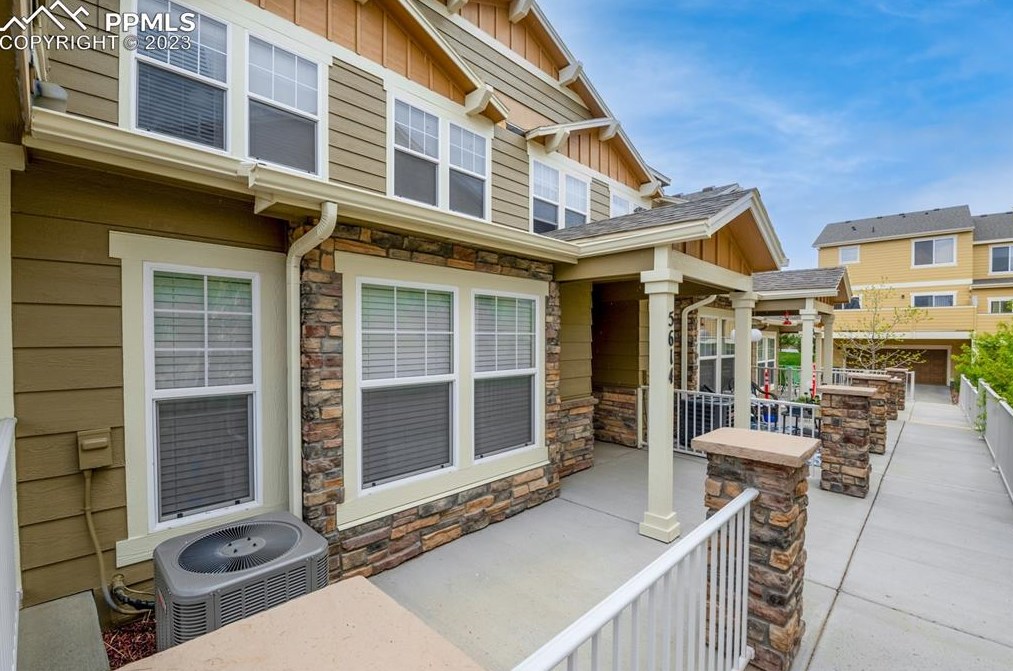 5614 Celtic Cross Grv, Colorado Springs, CO 80923-8202