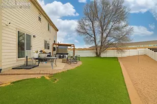 2053 Meadowbrook Parkway, Colorado Springs, CO 80951 - Photo 28