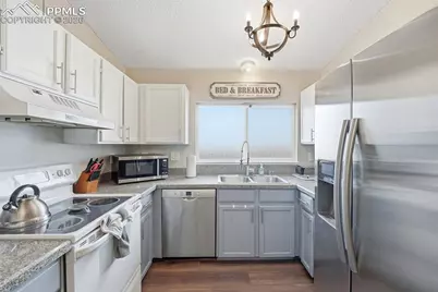 6385 Bismark Road, Colorado Springs, CO 80922 - Photo 2