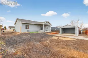 830 S Blakeland Dr, Pueblo, CO 81007 - Photo 32