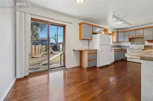 1431 Northview Dr, Colorado Springs, CO 80909 - Photo 6