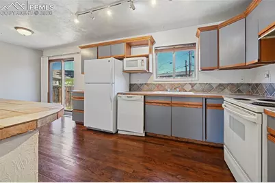 1431 Northview Drive, Colorado Springs, CO 80909 - Photo 6