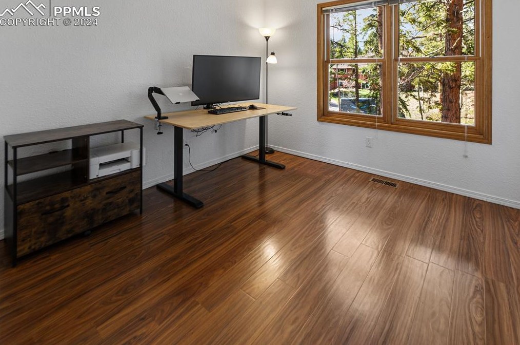 2720 Sunnywood Ave, Woodland Park CO 80863-9401 exterior