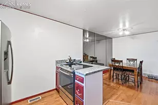 1892 Brookdale Dr, Colorado Springs, CO 80918 - Photo 8