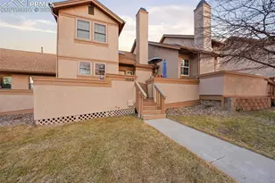 1892 Brookdale Dr, Colorado Springs, CO 80918 - Photo 2