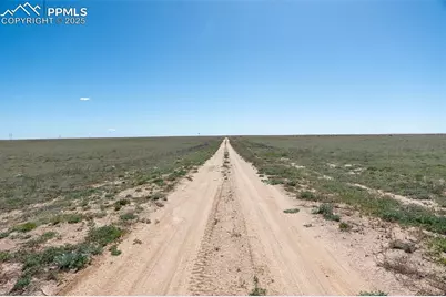 35460 Rancho Herrera View, Yoder, CO 80864 - Photo 8