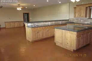 1035 Newton Rd, Pueblo, CO 81005 - Photo 12