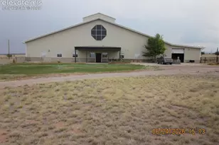 1035 Newton Rd, Pueblo, CO 81005 - Photo 1