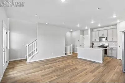 1149 Babette Heights, Colorado Springs, CO 80904 - Photo 2
