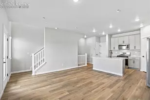 1149 Babette Hts, Colorado Springs, CO 80904 - Photo 2