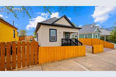 121 W Fountain Boulevard, Colorado Springs, CO 80903 - Photo 2