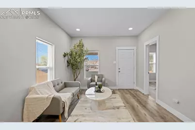 121 W Fountain Boulevard, Colorado Springs, CO 80903 - Photo 8