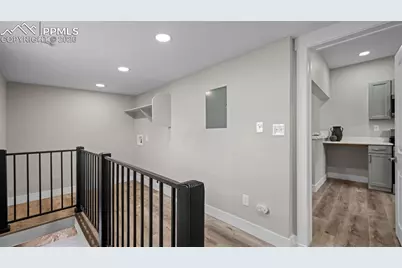 121 W Fountain Boulevard, Colorado Springs, CO 80903 - Photo 20
