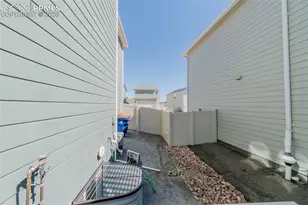 5173 Roundhouse Dr, Colorado Springs, CO 80925 - Photo 42