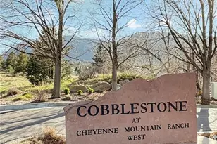 422 Cobblestone Dr, Colorado Springs, CO 80906 - Photo 2