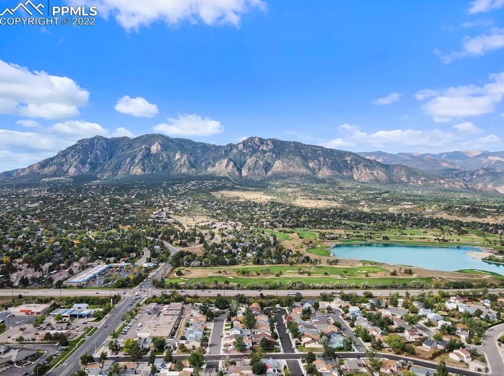 3729 Trailwood Pl, Colorado Springs, CO 80906-4923