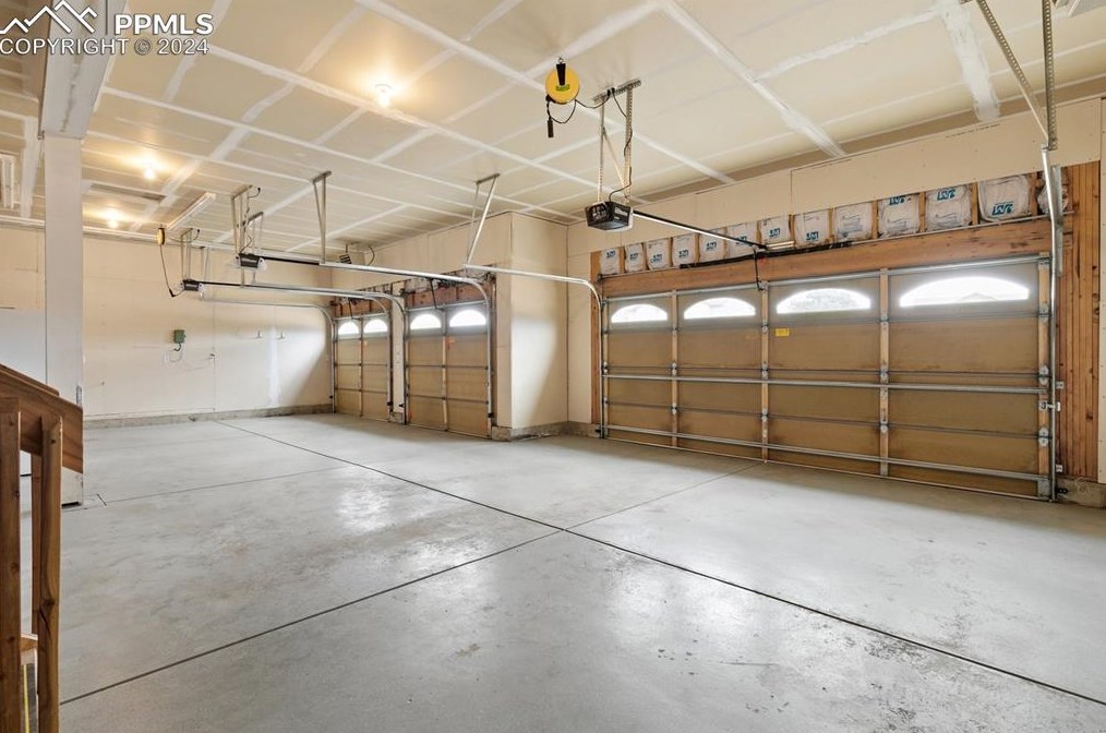 11953 Royal County Down Rd, Amo CO exterior