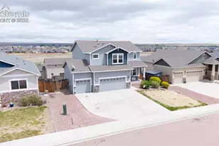 7465 Bonterra Ln, Colorado Springs, CO 80925 - Photo 10