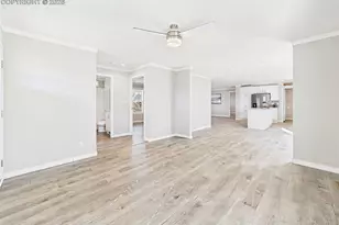 105 E Cellini Dr, Pueblo, CO 81007 - Photo 8