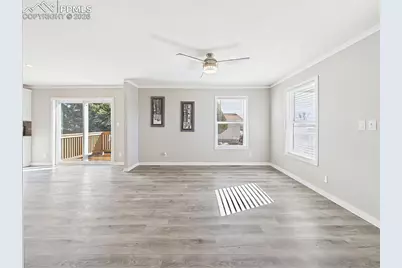 105 E Cellini Drive, Pueblo, CO 81007 - Photo 10