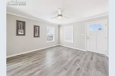 105 E Cellini Drive, Pueblo, CO 81007 - Photo 4