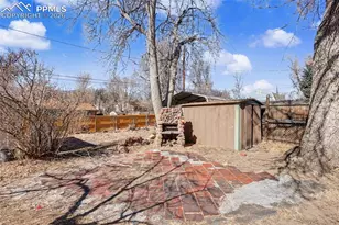 518 Yellowstone Rd, Colorado Springs, CO 80910 - Photo 26