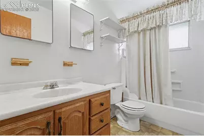 518 Yellowstone Road, Colorado Springs, CO 80910 - Photo 14