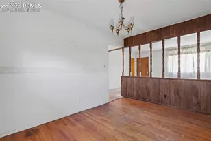 518 Yellowstone Rd, Colorado Springs, CO 80910 - Photo 8