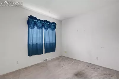 518 Yellowstone Road, Colorado Springs, CO 80910 - Photo 12