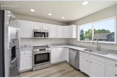 4922 Dunecrest Drive, Colorado Springs, CO 80922 - Photo 10