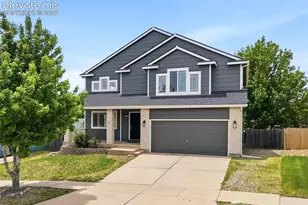 4922 Dunecrest Dr, Colorado Springs, CO 80922 - Photo 2