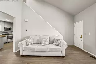 3535 Beechwood Ct, Colorado Springs, CO 80918 - Photo 10