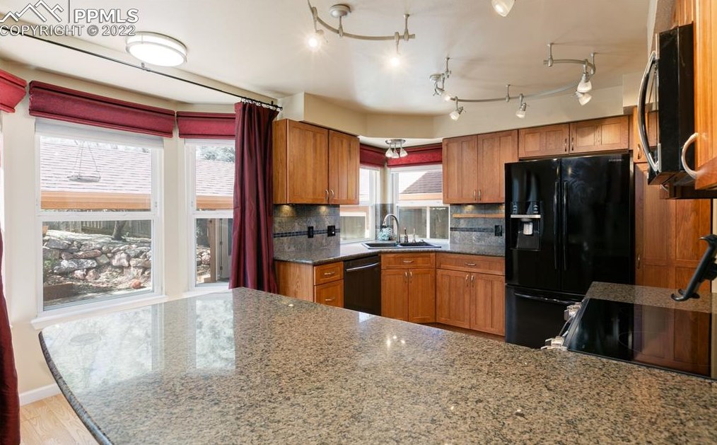 8255 Avens Cir, Colorado Springs, CO 80920-4744