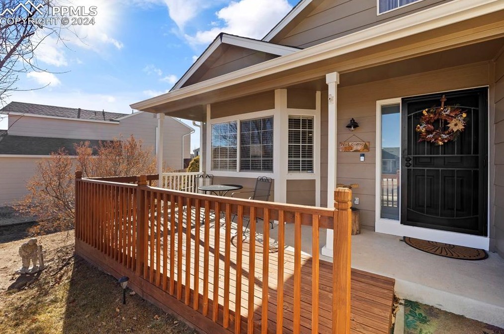 5726 Uncompahgre St, Colorado Springs, CO 80923-3413