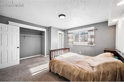 4605 S Sleepy Hollow Circle, Colorado Springs, CO 80917 - Photo 6