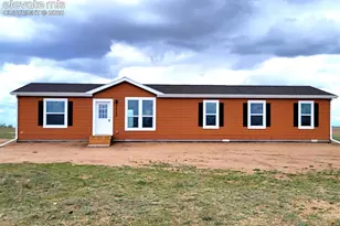930 Awesome View, Yoder, CO 80864 - Photo 2