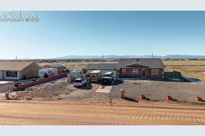 463 N Desert Cove Drive, Pueblo, CO 81007 - Photo 30