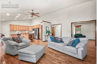 250 Bennington Drive, Colorado Springs, CO 80906 - Photo 4