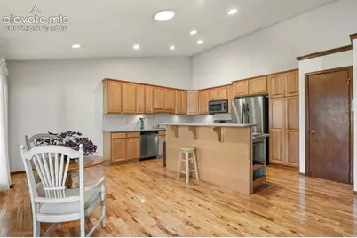 250 Bennington Drive, Colorado Springs, CO 80906 - Photo 8