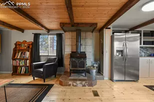 957 Arapahoe Dr, Florissant, CO 80816 - Photo 6