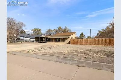 501 E 6th Street, La Junta, CO 81050 - Photo 2