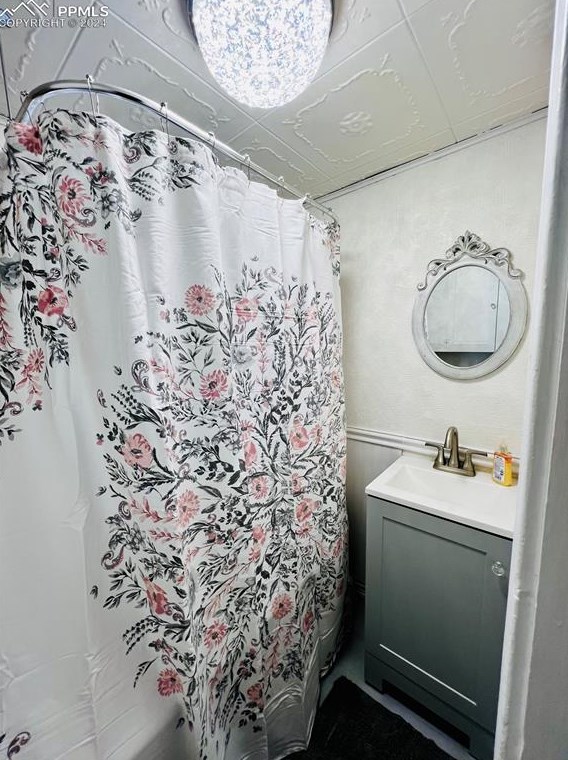 2932 Kiowa St, Colorado Springs CO 80904-2424 exterior