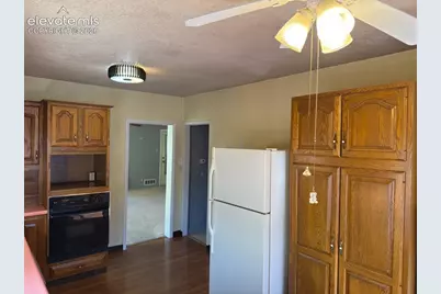 2002 Wyoming Avenue, Pueblo, CO 81004 - Photo 30