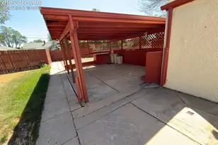 2002 Wyoming Ave, Pueblo, CO 81004 - Photo 38