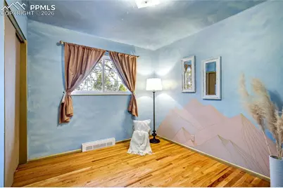 1610 Dixon Drive, Colorado Springs, CO 80909 - Photo 18