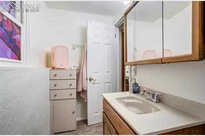 1610 Dixon Drive, Colorado Springs, CO 80909 - Photo 30