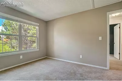 512 Rolling Hills Drive, Colorado Springs, CO 80919 - Photo 16