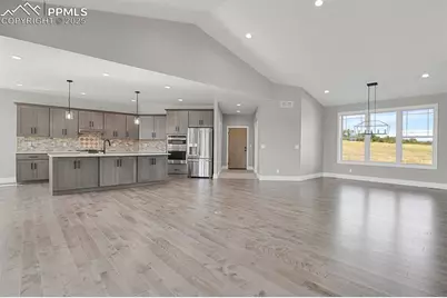 4136 Pinehurst Circle, Colorado Springs, CO 80908 - Photo 6